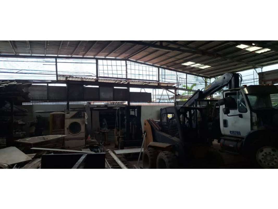 Industrial 1,000m2 Lot & Warehouses Pedregal Panama
