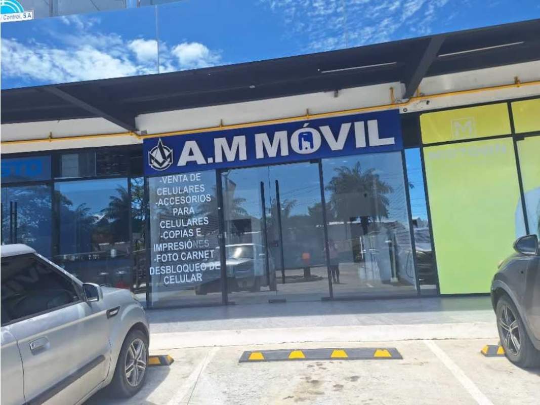 Bright interior commercial unit with double height ceilings and ceramic flooring Midtown Plaza Panama