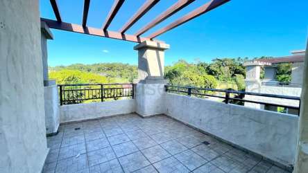 Second bedroom with closet and AC overlooking green areas River Valley Panama Pacifico