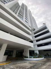 Apartment for Sale in Bella Vista - 3 bedrooms