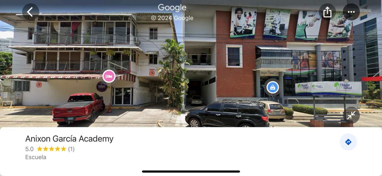 Facade view of PH Vía Israel with parking near Multiplaza in San Francisco Panama