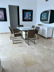 Apartment for Rent in Amador - 3 bedrooms