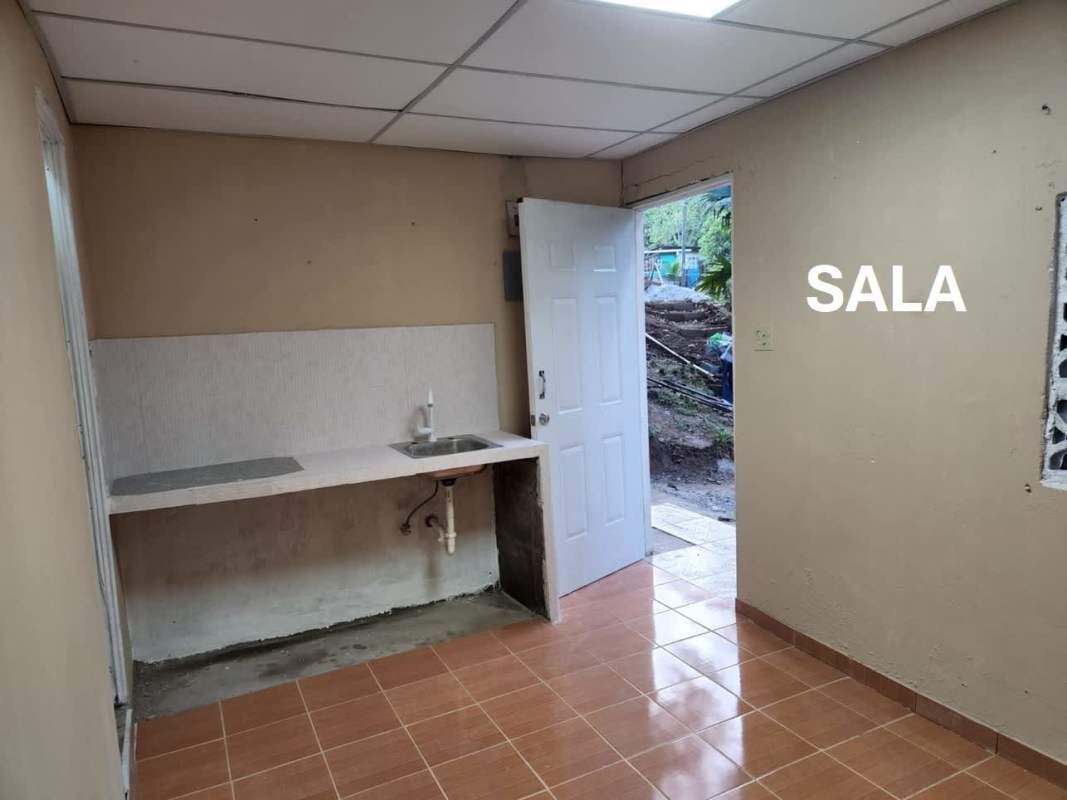 Cleared large lot surrounded by mature trees ideal for expansion Ernesto Cordoba Panama