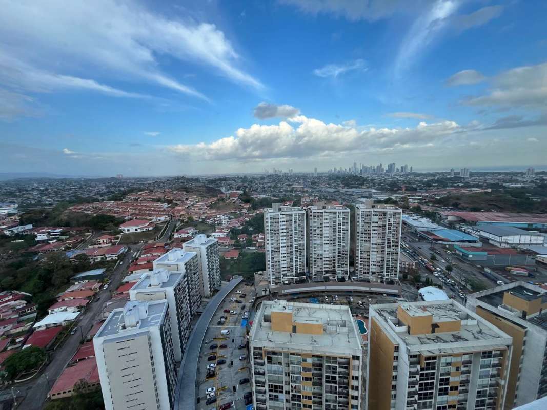 Aerial view of PH Greenwood Panama City skyline with residential towers and parks