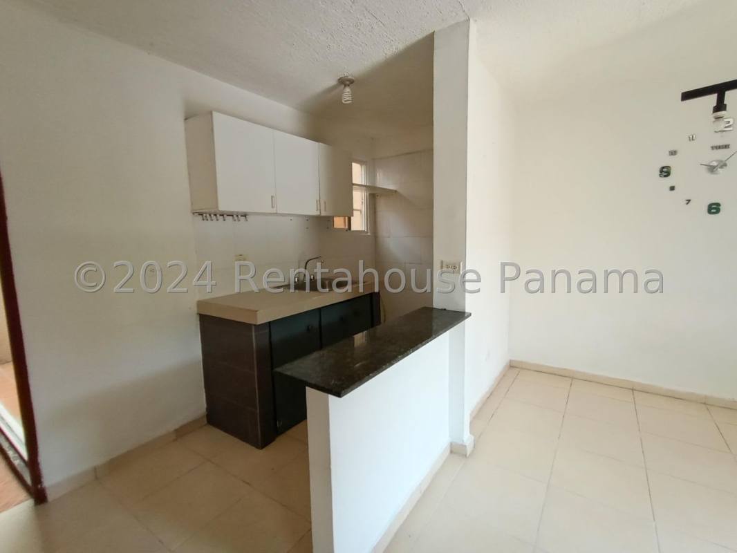 Cozy 3BR House for Sale in PH Villas del Naranjal Pedregal