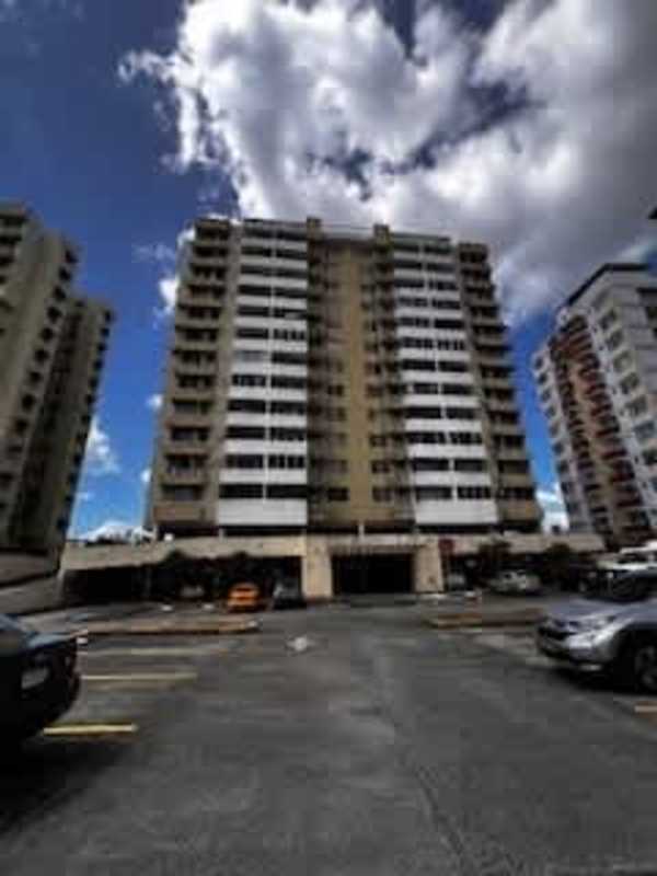 Secured main gate entrance at PH Torres de España Río Abajo Panama City
