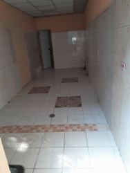 Tiled open hallway space in budget rental Chitré Herrera