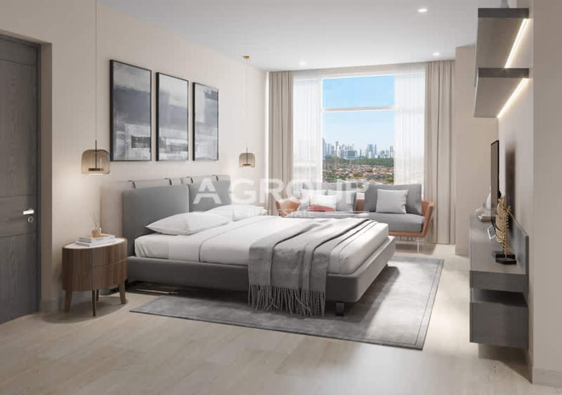 Spacious master bedroom with golf view balcony PH Celeste Santa Maria Panama