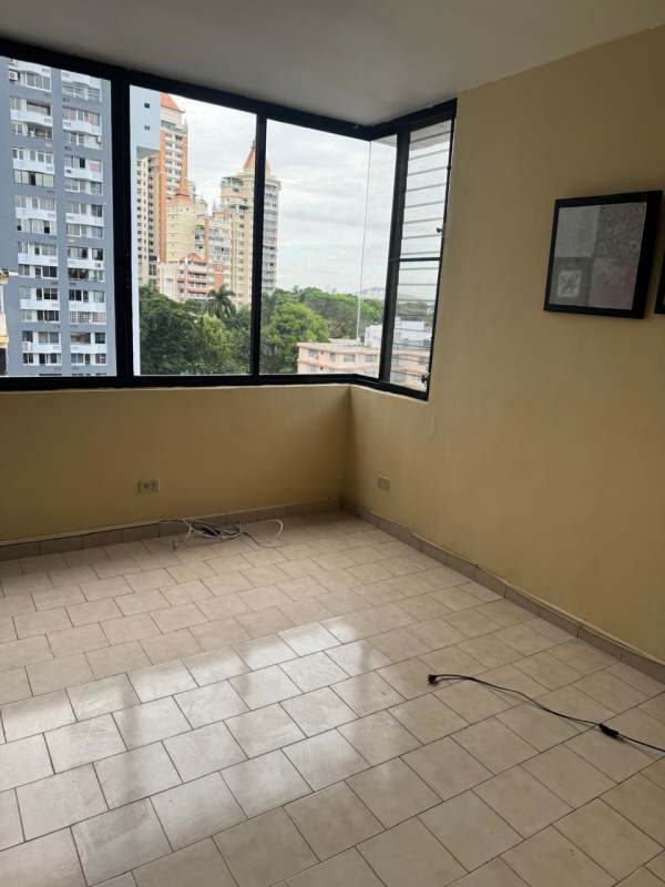 Kitchen with appliances, laundry space PH El Cangrejo Central Panama