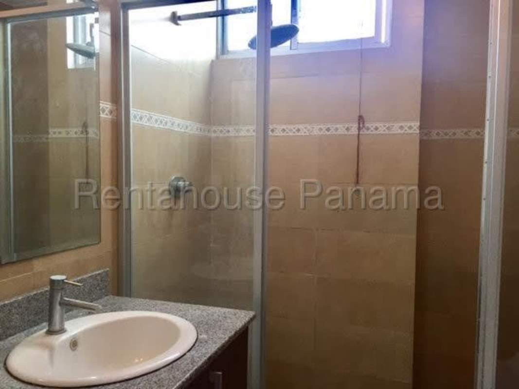 Master bedroom with tile floors and closet PH Costa del Este Panama