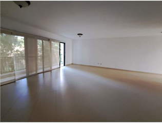 Apartment for Sale in Clayton - 2 bedrooms