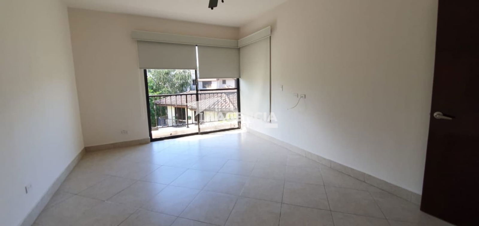 Covered terrace with forest and nature views Embassy Club Panama City