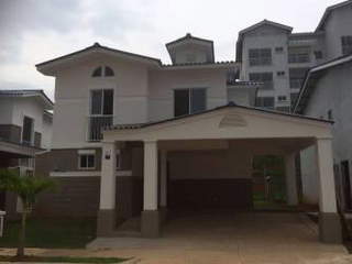 House for Sale in Veracruz - 4 bedrooms