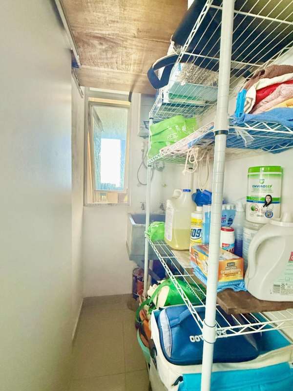 Modern bathroom with imported tiles acrylic glass PH Coral Tower San Francisco Panama