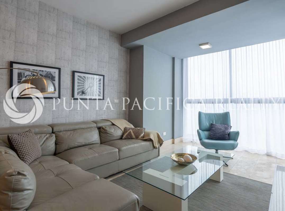 Private balcony overlooking Pacific Ocean and Panama skyline in PH Yoo Panama