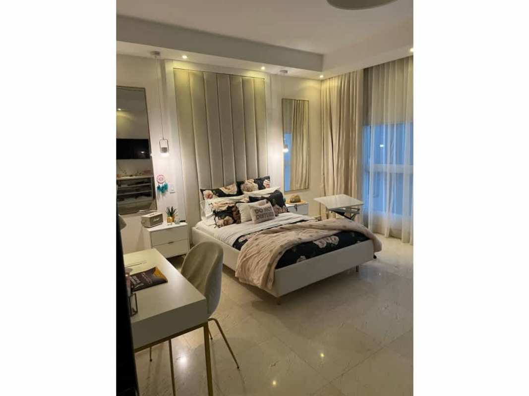 Modern luxury bathroom with double vanity and bathtub in PH Venetian Tower Punta Pacifica