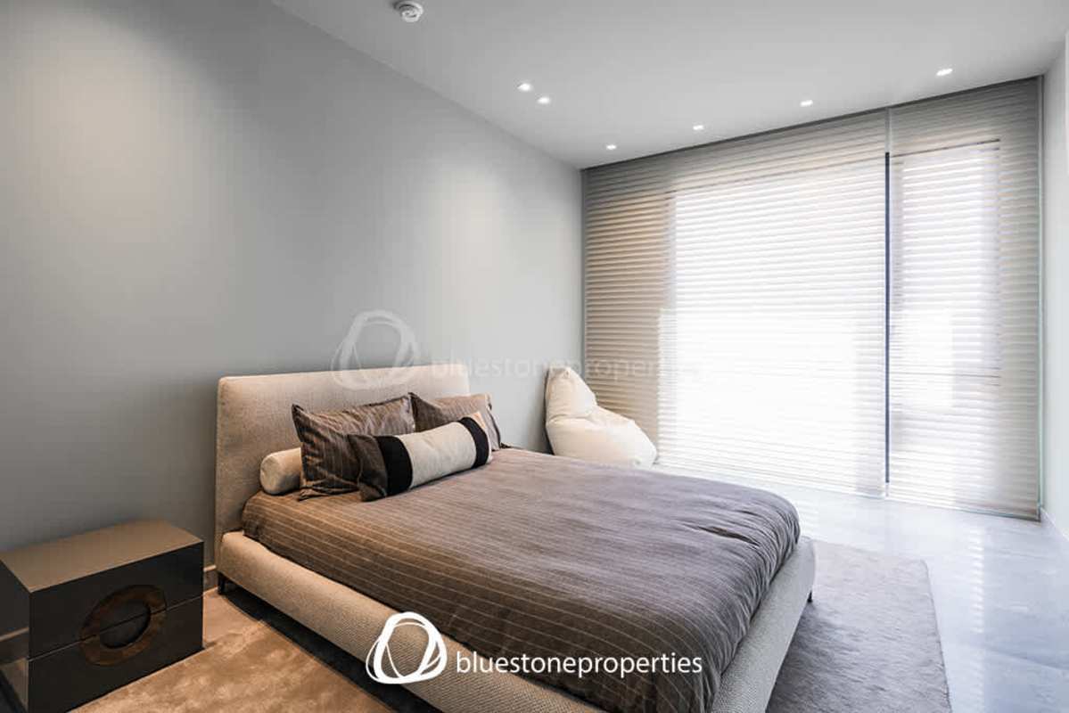 Expansive terrace with panoramic Pacific Ocean view in PH Marea, Costa del Este Panama