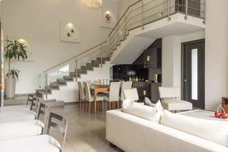 Penthouse Loft Apartment for Sale in Bella Vista - 2 bedrooms