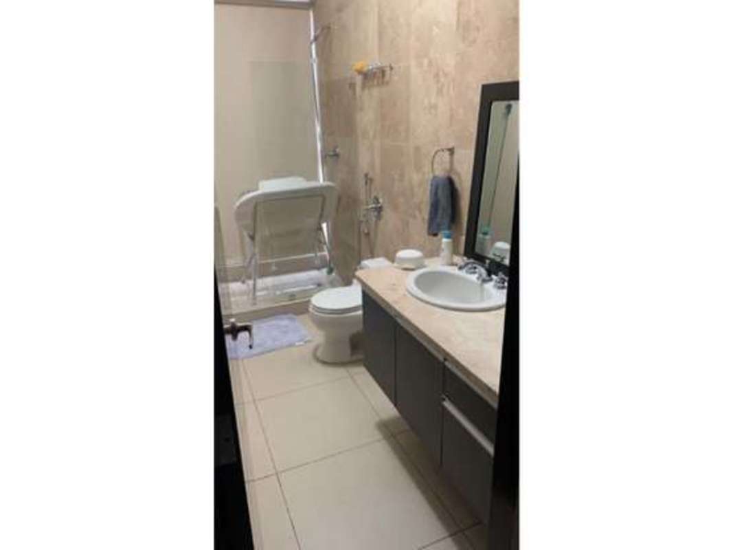 Remodeled 2BR Oceanfront Apartment PH Rivage Tower