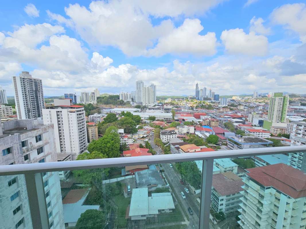 Modern kitchen with granite countertops and appliances PH Trinity El Cangrejo Panama