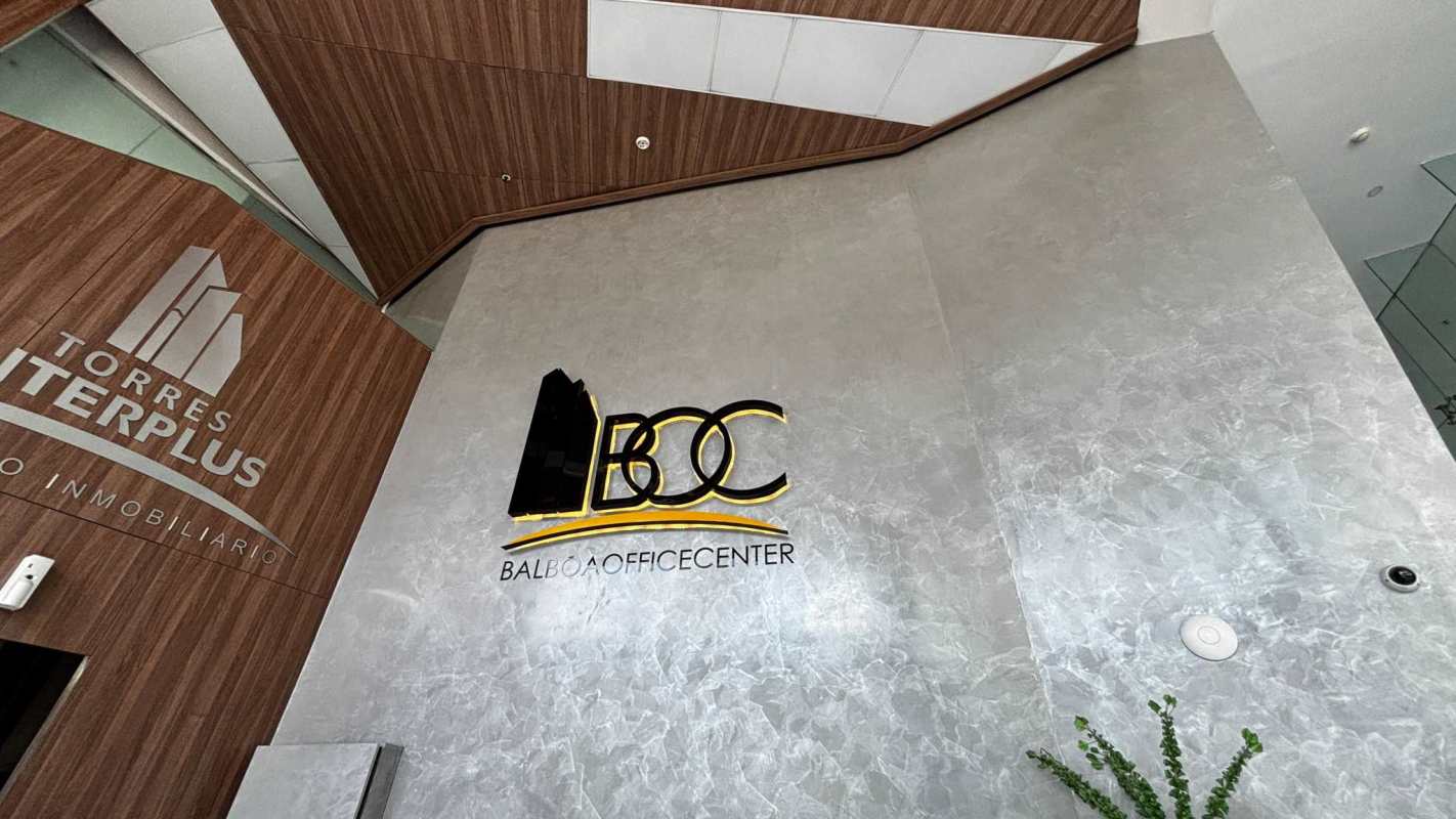 Panoramic window views of Panama Bay and city skyline from office in PH Balboa Office Center Panama