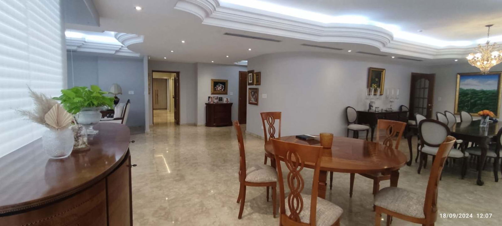 Large luxury master bedroom with city and ocean views in PH Mirage Punta Paitilla Panama