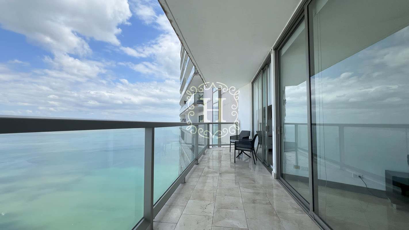 Luxury 1BR Oceanview Apartment at The Ocean Club Punta Pacifica