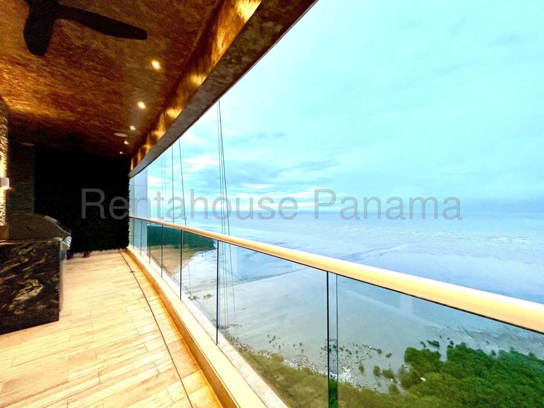 Elegant modern living room with stunning Pacific ocean views in PH Marea II Costa del Este Panama City