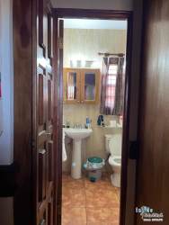 Guest bedroom with closet and ceiling fan condo in Cuesta del Sol David