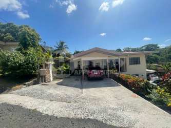 Neighborhood street with residential commercial property Residencial Miramar Santiago