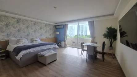 Open plan modern furnished studio with king bed in Playa Blanca Town Center Loft