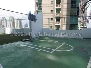 Apartment for Rent in San Francisco - 3 bedrooms