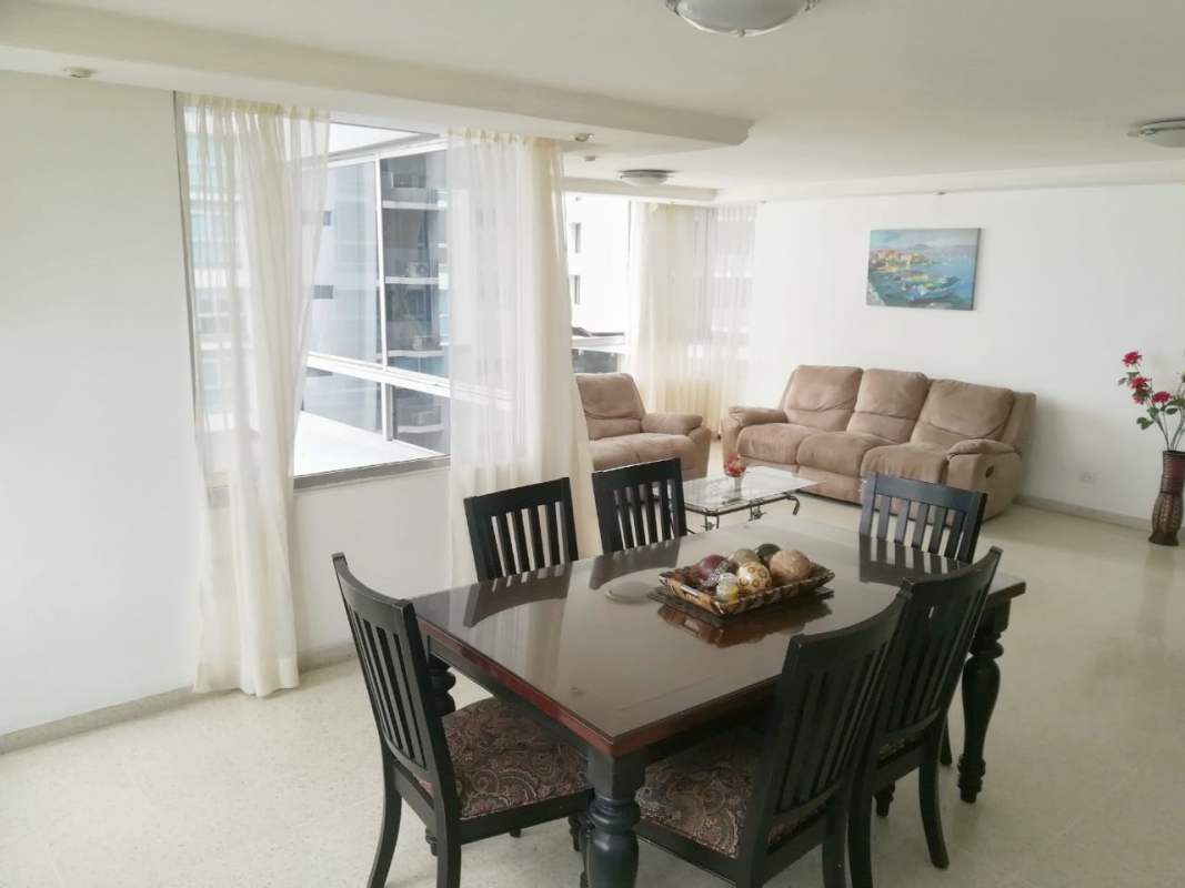 Spacious master bedroom with ocean and city views at PH Torre Marbella Vista Panama City