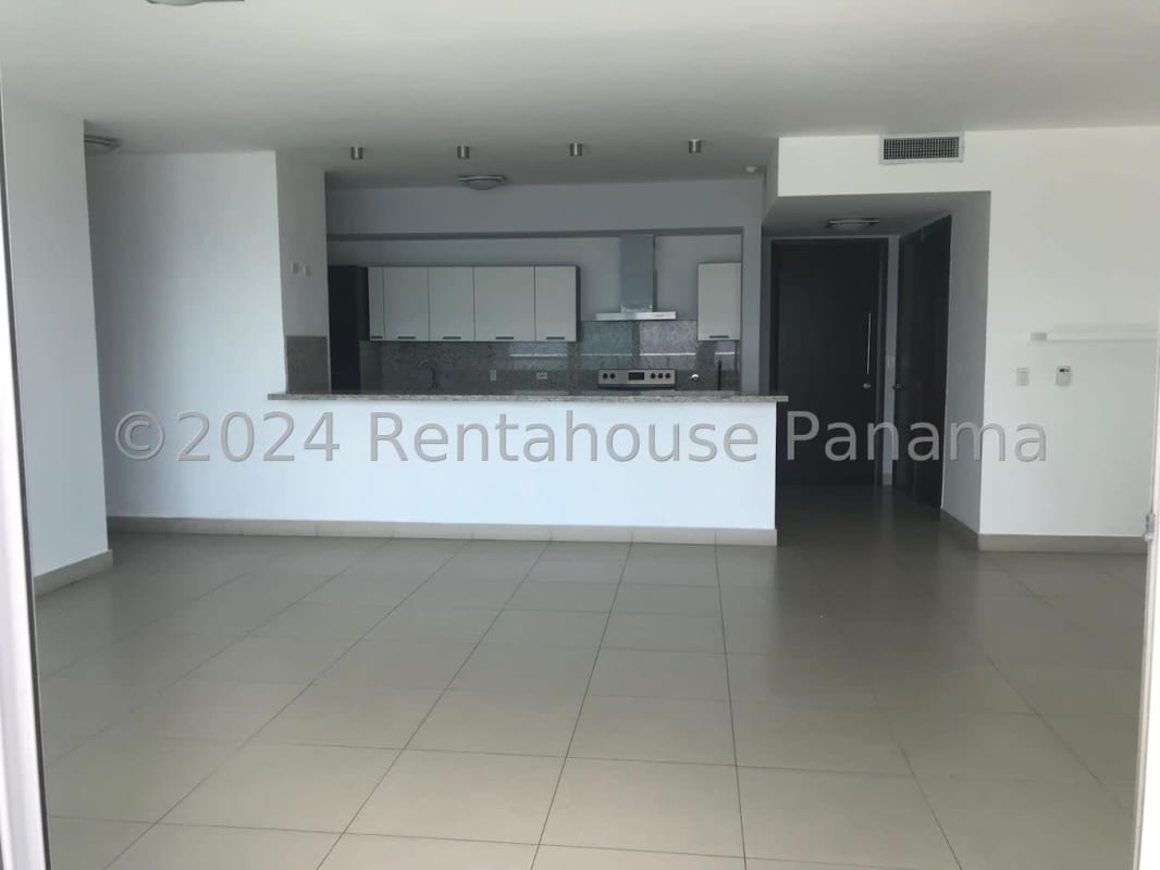 Private balcony with Pacific Ocean and city skyline views at PH Ocean Club Panama