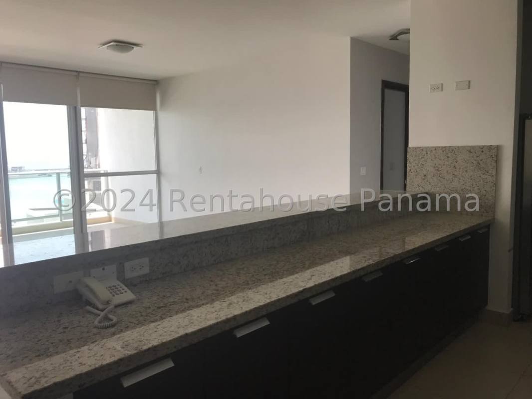 Kitchen with granite countertops and sea views in Punta Pacifica PH Ocean Club Panama