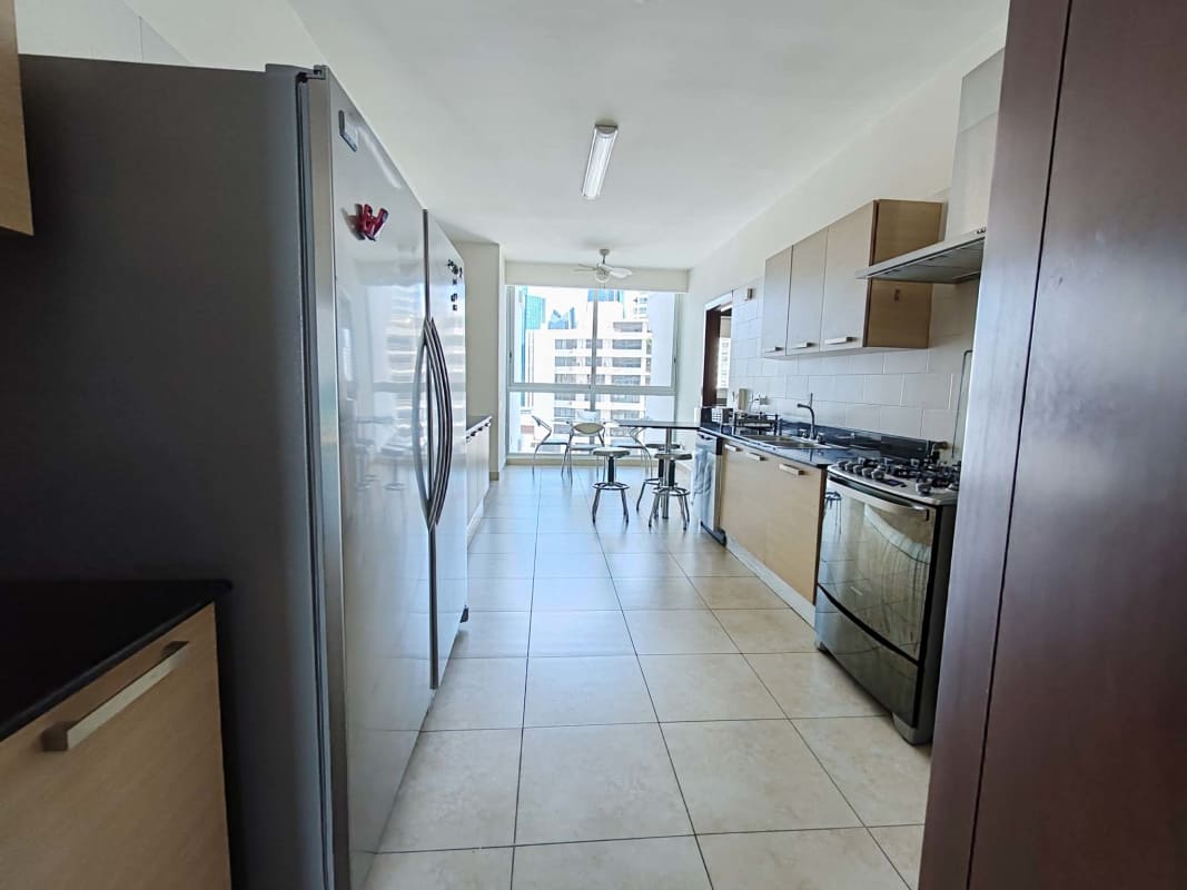 Furnished living room with panoramic ocean views PH Marbella Tower Panama