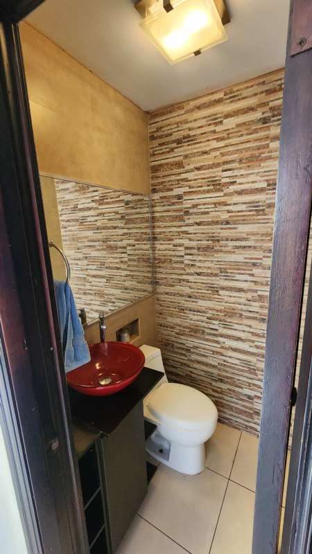 Spacious 3-Level 3BR Home Limajo Condado del Rey Panama