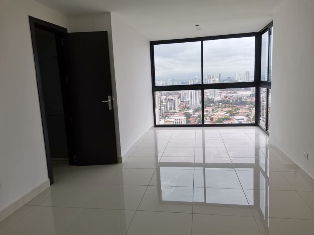 Master bedroom spacious with tile floors and closet El Cangrejo Panama City