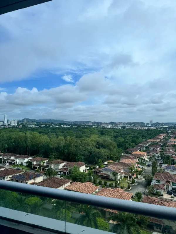 Resort style infinity pool overlooking the ocean at PH Elevation Tower Costa del Este Panama