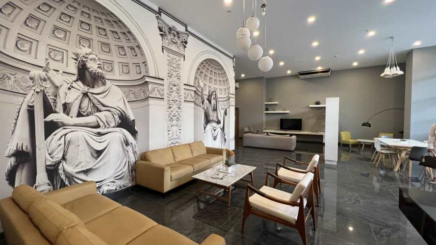 Fully equipped gym and fitness room at PH Focus San Francisco Panama City