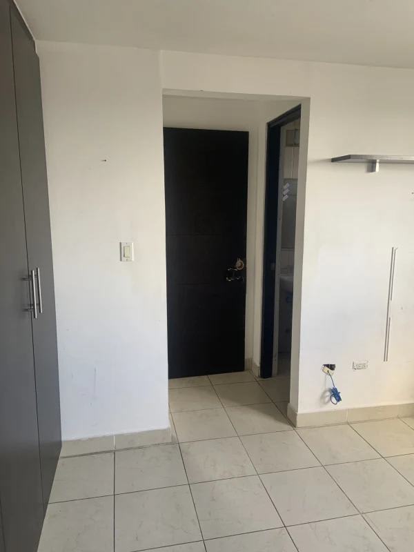 Modern kitchen with granite counters tile backsplash PH Vista Marina Tower Panama