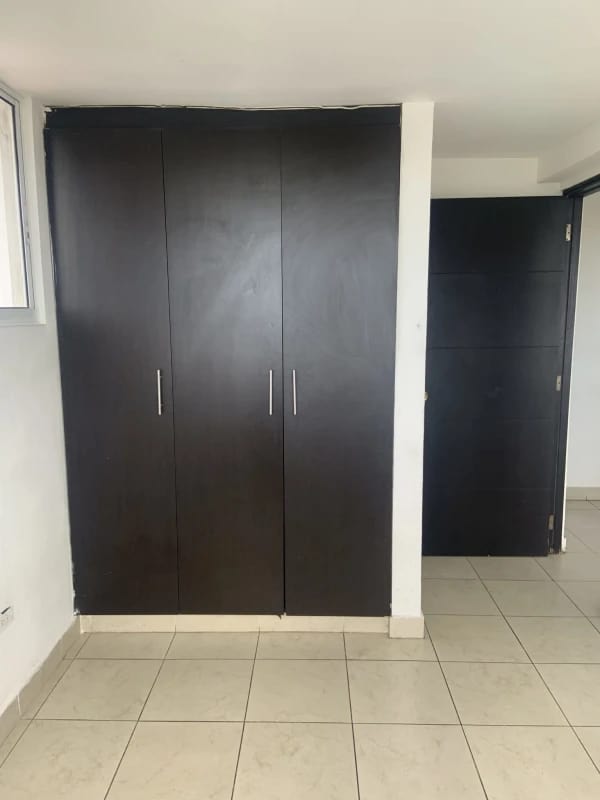 Children's playground area and pool amenities PH Vista Marina Panama