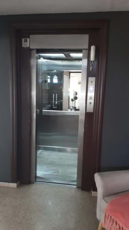 Bright living dining area with windows and city views in PH Ipanema Punta Paitilla Panama