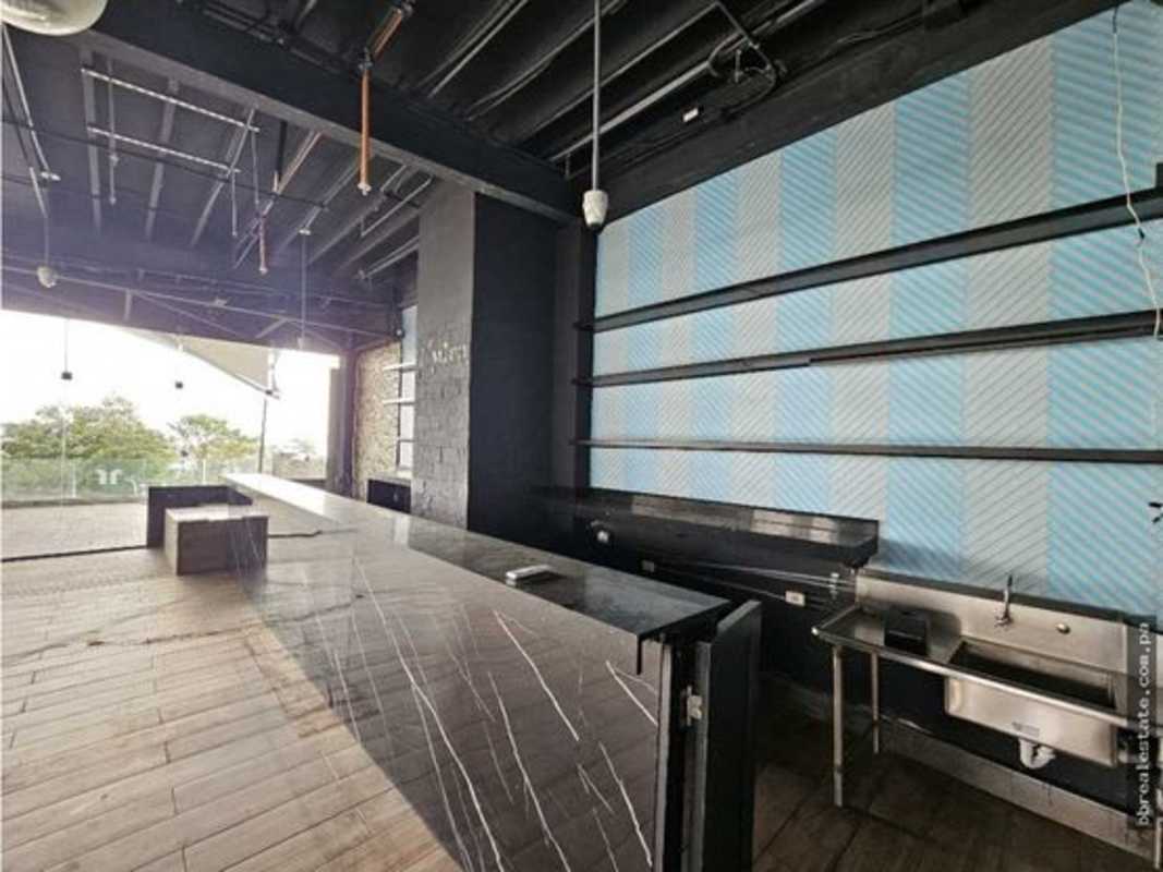 Spacious interior with glass wall ocean view ground level PH Bicsa Panama