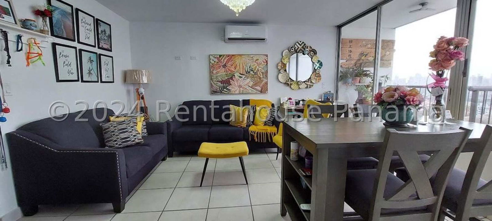 Spacious bedroom with ceramic tile and closet at PH Don Ernesto Lefreve Panama City
