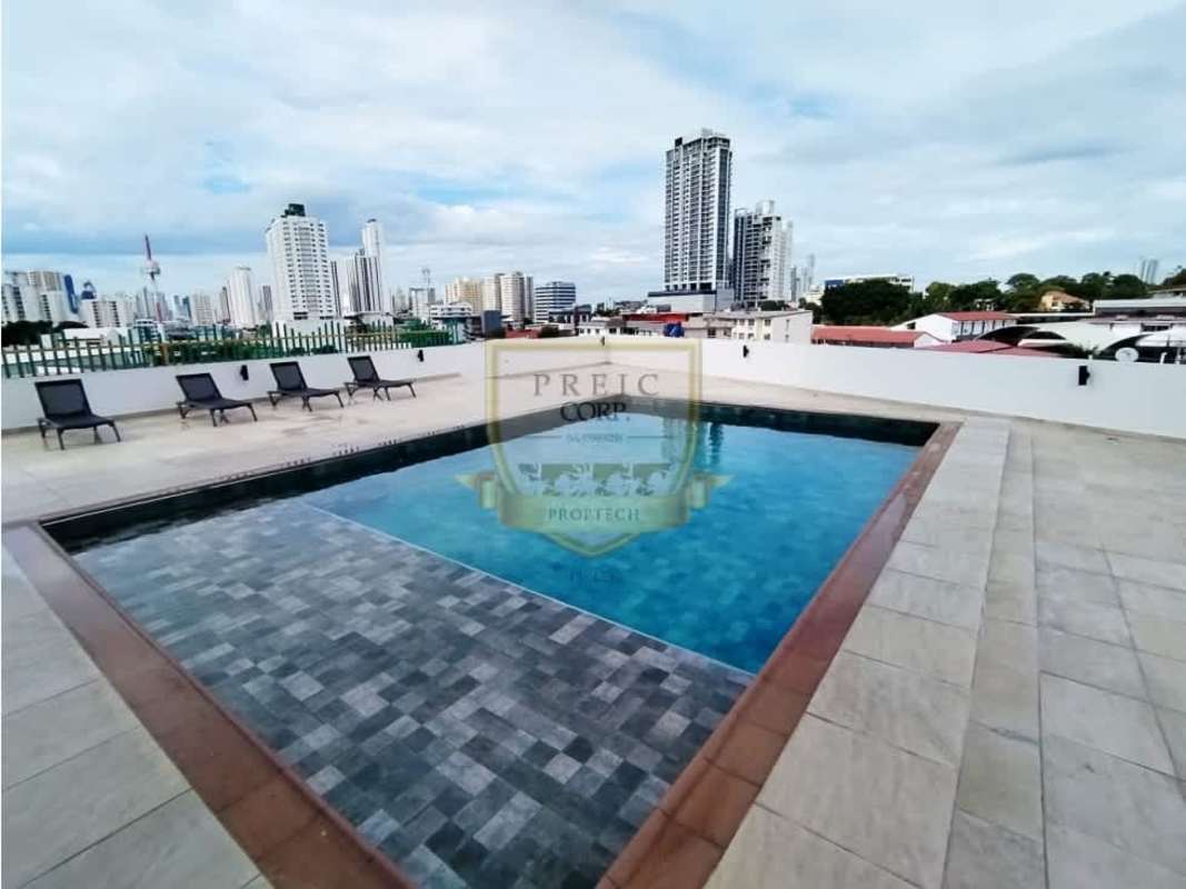 Rooftop swimming pool skyline view at PH Crystal Blue Panama City
