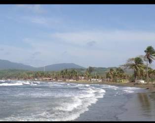 Beachfront 1BR Condo for Sale Bala Beach Resort Portobelo