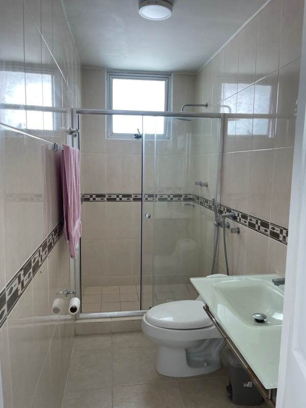 Furnished 3BR 4BA Apartment with Balcony & Pool in Clayton