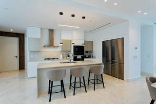 Apartment for Sale in San Francisco - 2 bedrooms