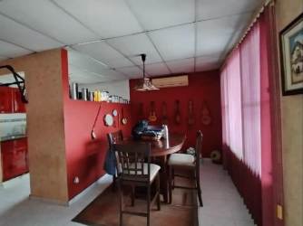 Bedroom with built-in wardrobe, bifold doors, attached bathroom Arraiján Panama